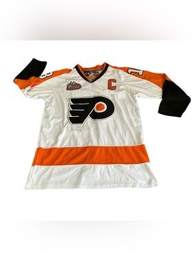Reebok Men  Philadelphia Flyers Mike Richards 2010 Winter Classic Jersey Sz 48